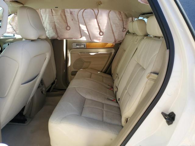Photo 11 from auction – 2007 LINCOLN MKX with VIN 2LMDU88C87BJ03680