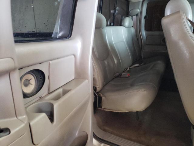 Photo 10 from auction – 2005 CHEVROLET SILVERADO with VIN 1GCEK19BX5E184612