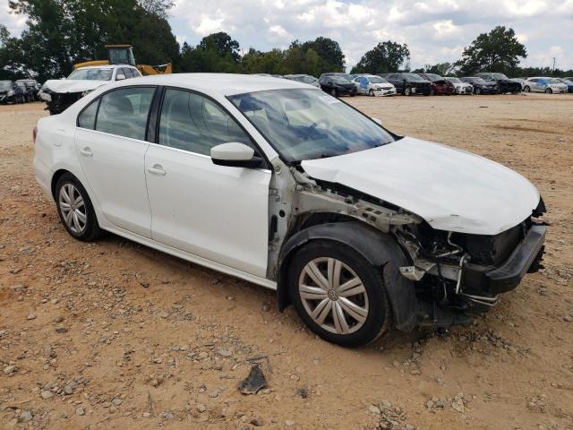 Photo 4 from auction – 2017 VOLKSWAGEN JETTA S with VIN 3VW2B7AJ5HM217682