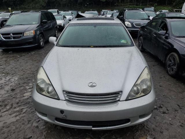 Photo 5 from auction – 2002 LEXUS ES 300 with VIN JTHBF30G520076627