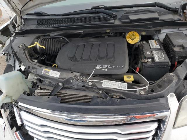 Photo 12 from auction – 2014 CHRYSLER TOWN & COU with VIN 2C4RC1BG8ER325894