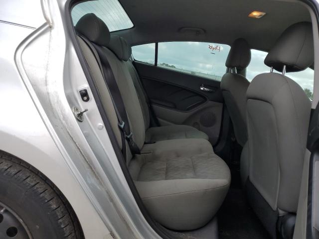 Photo 10 from auction – 2015 KIA FORTE LX with VIN KNAFK4A60F5295348