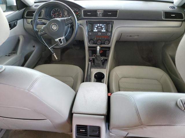 Photo 8 from auction – 2015 VOLKSWAGEN PASSAT SE with VIN 1VWBT7A30FC039824