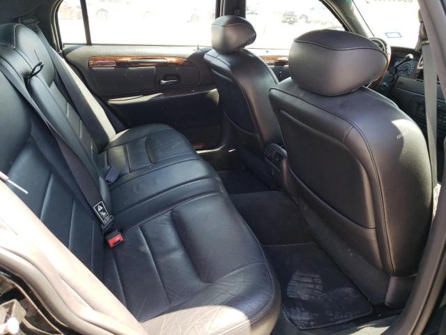 Photo 10 from auction – 2002 LINCOLN TOWN CAR S with VIN 1LNHM82W82Y646992