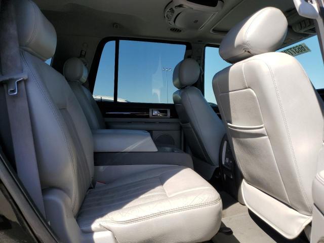 Photo 10 from auction – 2005 LINCOLN NAVIGATOR with VIN 5LMFU28585LJ05202