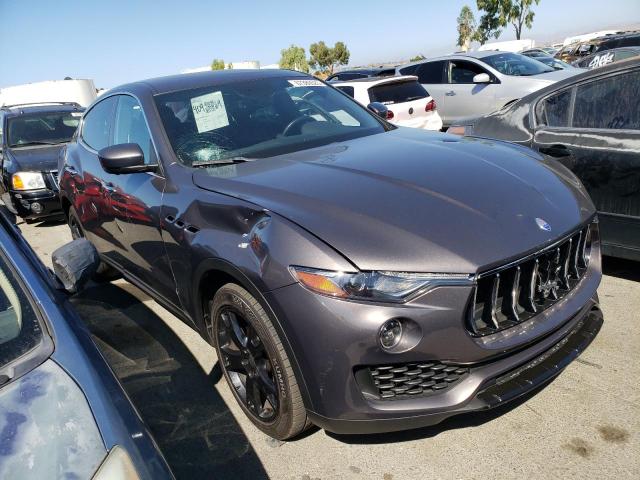 Photo 4 from auction – 2017 MASERATI LEVANTE with VIN ZN661XUA8HX224959