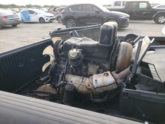 Снимка 12 от търг – 2003 NISSAN FRONTIER C с VIN 1N6ED27T23C430165