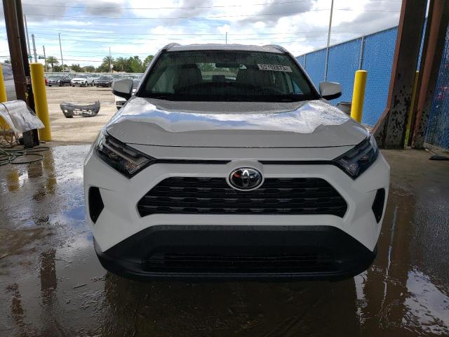 Photo 5 from auction – 2023 TOYOTA RAV4 XLE with VIN 2T3W1RFV4PC216374
