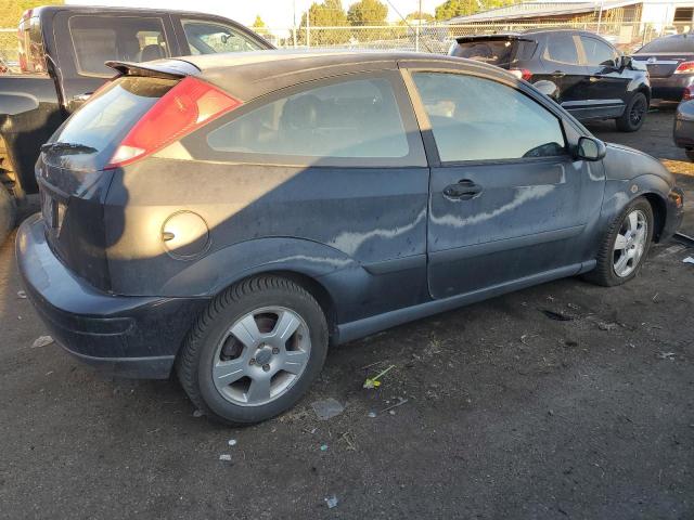 Photo 3 from auction – 2000 FORD FOCUS ZX3 with VIN 3FAFP3132YR126099