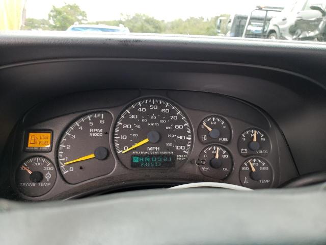 Photo 9 from auction – 2000 CHEVROLET SILVERADO with VIN 1GCGC24U1YE116515