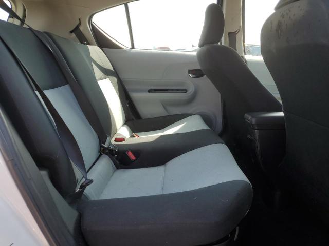 Photo 10 from auction – 2012 TOYOTA PRIUS C with VIN JTDKDTB35C1505553