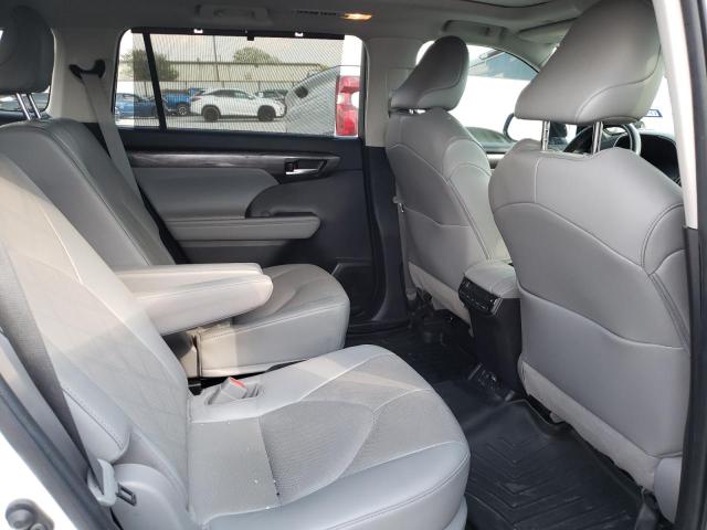 Photo 10 from auction – 2022 TOYOTA HIGHLANDER with VIN 5TDFZRAH6NS099047