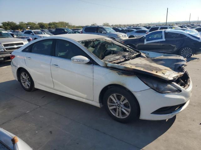 Photo 4 from auction – 2014 HYUNDAI SONATA GLS with VIN 5NPEB4AC3EH910641