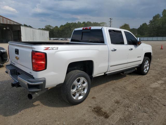 Photo 3 from auction – 2018 CHEVROLET SILVERADO with VIN 1GC1KWEYXJF266740