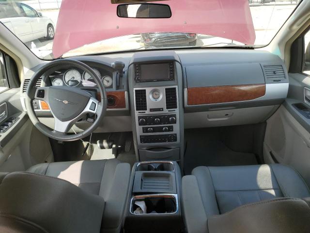 Photo 8 from auction – 2008 CHRYSLER TOWN & COU with VIN 2A8HR54P38R767459