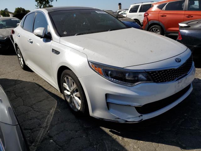 Photo 4 from auction – 2016 KIA OPTIMA EX with VIN 5XXGU4L31GG033145