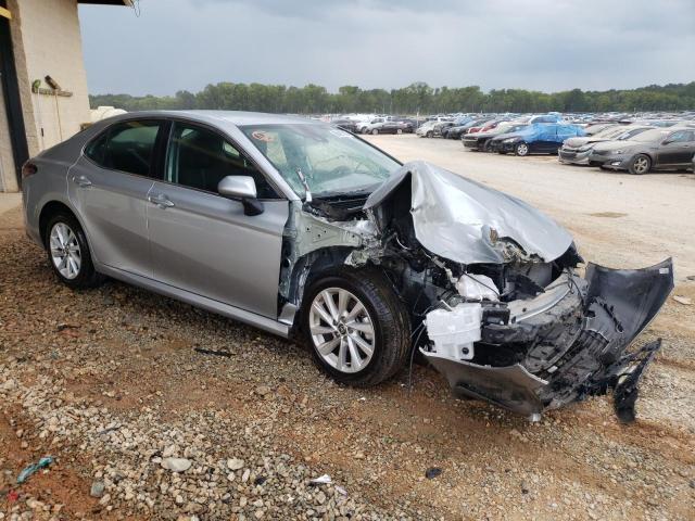 Photo 4 from auction – 2022 TOYOTA CAMRY LE with VIN 4T1C11AK2NU058915