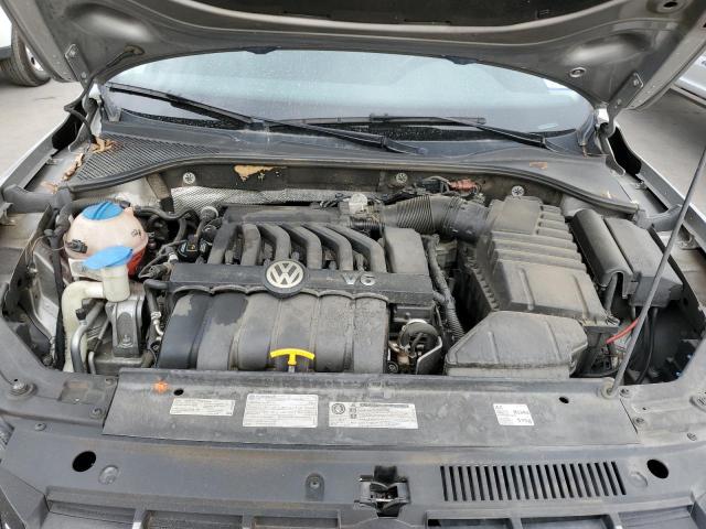 Photo 11 from auction – 2013 VOLKSWAGEN PASSAT SEL with VIN 1VWCM7A34DC011877