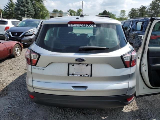 Zdjęcie 6 z aukcji – 2018 FORD ESCAPE S z VIN 1FMCU0F72JUB50137