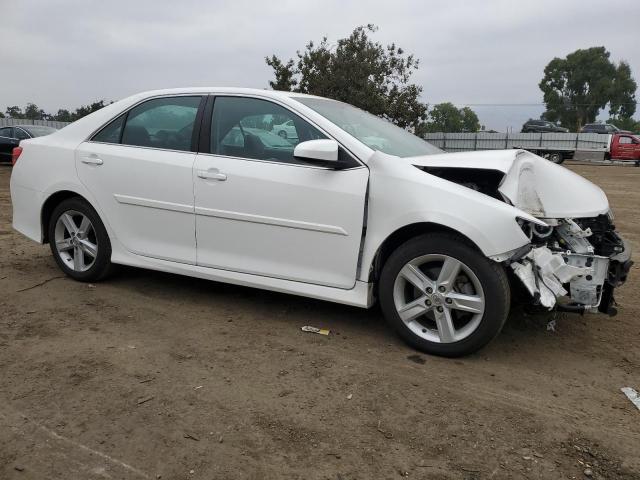 Photo 4 from auction – 2014 TOYOTA CAMRY L with VIN 4T1BF1FK7EU800442