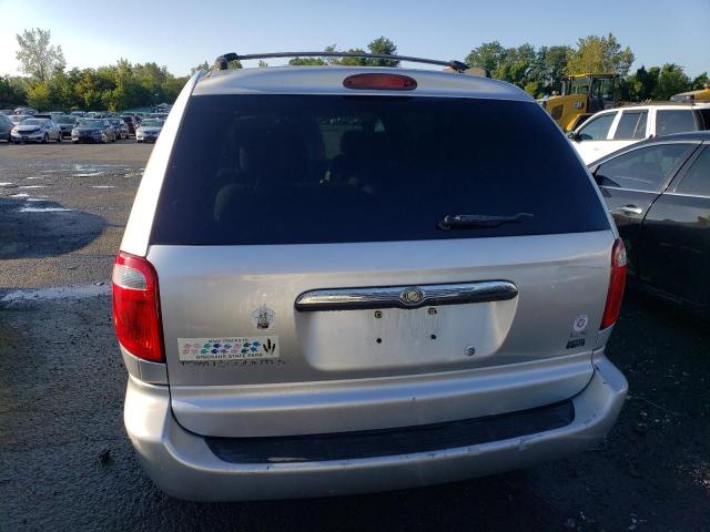 Photo 6 from auction – 2004 CHRYSLER TOWN & COU with VIN 2C4GP44R44R571688