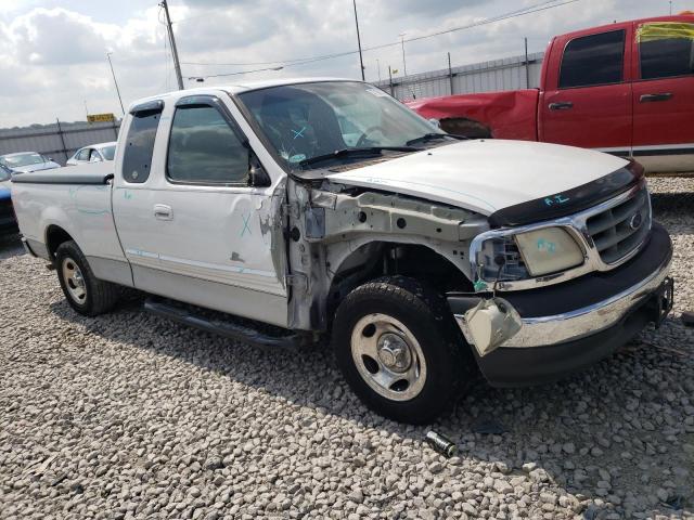 Photo 4 from auction – 2000 FORD F150 with VIN 1FTRX17L5YNB82446