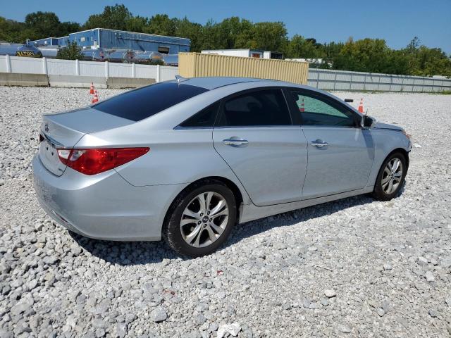 Photo 3 from auction – 2011 HYUNDAI SONATA SE with VIN 5NPEC4AC7BH000614