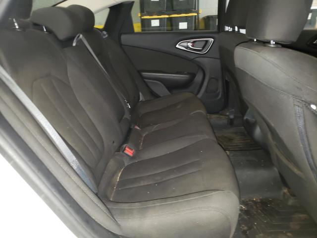 Photo 10 from auction – 2016 CHRYSLER 200 LIMITE with VIN 1C3CCCAB2GN137481