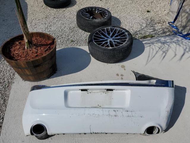Photo 12 from auction – 2014 CHRYSLER 300 with VIN 2C3CCAAG5EH160257