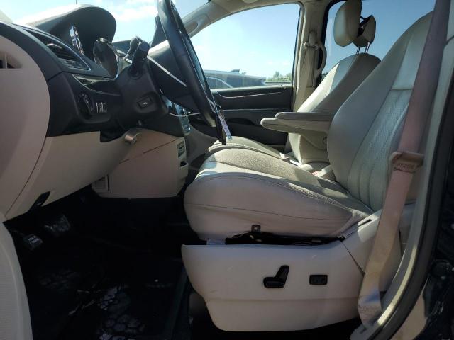 Photo 7 from auction – 2014 CHRYSLER TOWN & COU with VIN 2C4RC1CG6ER142976