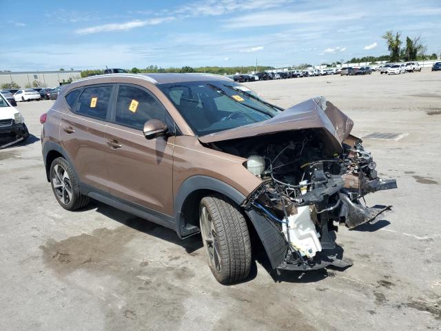 Photo 4 from auction – 2016 HYUNDAI TUCSON LIM with VIN KM8J33A27GU174529
