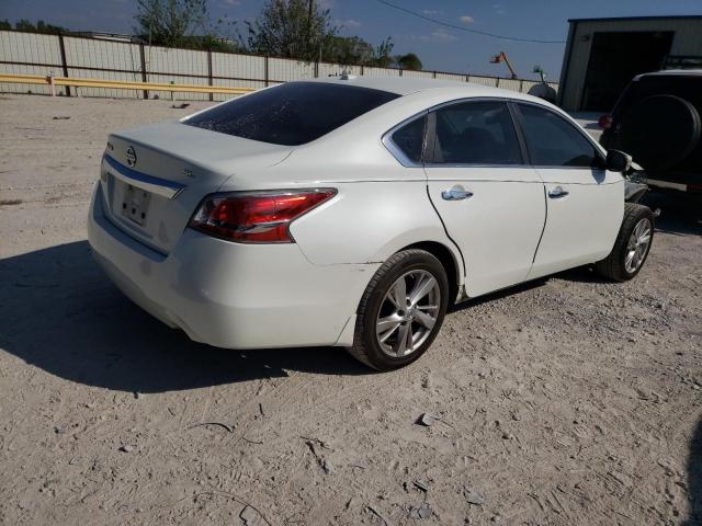 Photo 3 from auction – 2015 NISSAN ALTIMA 2.5 with VIN 1N4AL3AP2FN408753