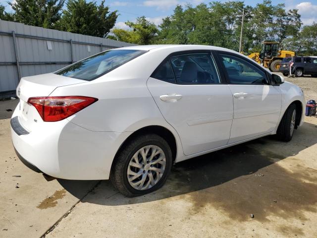 Photo 3 from auction – 2019 TOYOTA COROLLA L/ with VIN 2T1BURHE2KC193634
