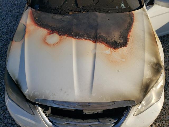 Photo 11 from auction – 2014 CHRYSLER 200 LX with VIN 1C3CCBAB4EN206596