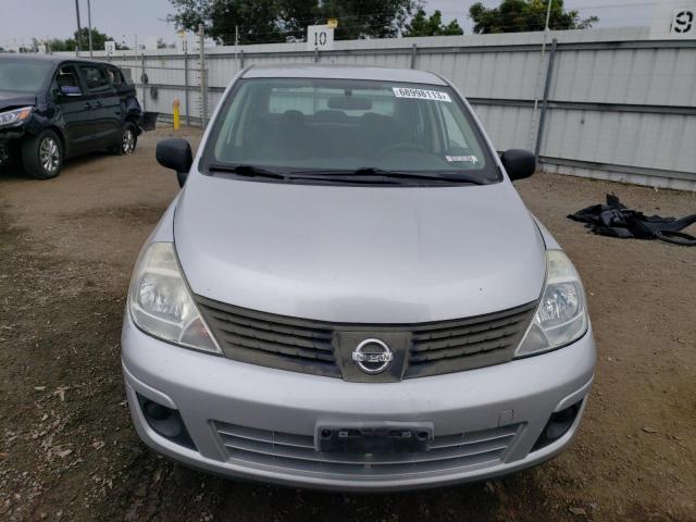 Снимка 5 от търг – 2010 NISSAN VERSA S с VIN 3N1CC1AP1AL458692