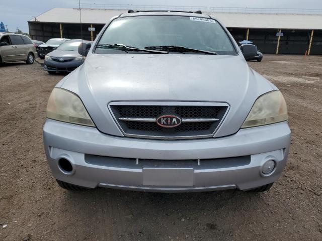 Photo 5 from auction – 2004 KIA SORENTO EX with VIN KNDJD733945325908