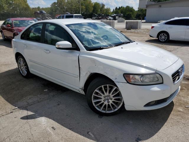 Photo 4 from auction – 2011 VOLVO S40 T5 with VIN YV1672MS8B2541828