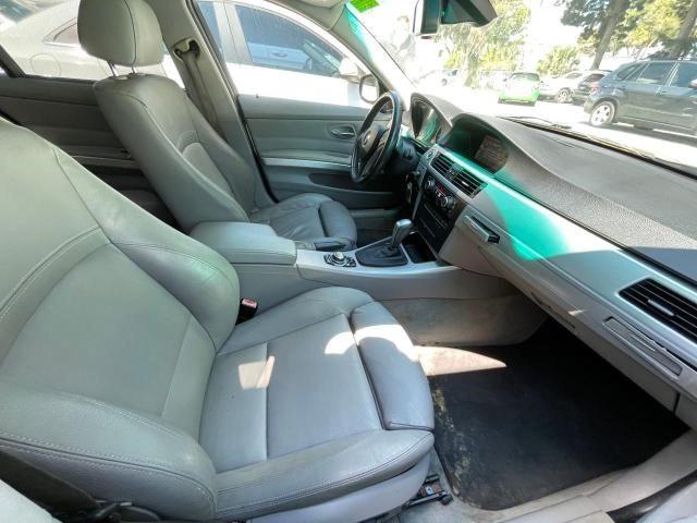 Photo 5 from auction – 2011 BMW 328 I with VIN WBAPH7G56BNM56105