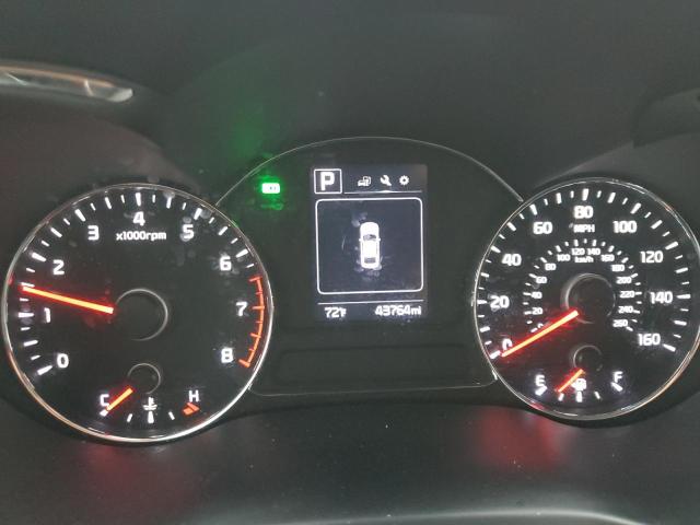 Photo 9 from auction – 2018 KIA FORTE LX with VIN 3KPFL4A75JE166267