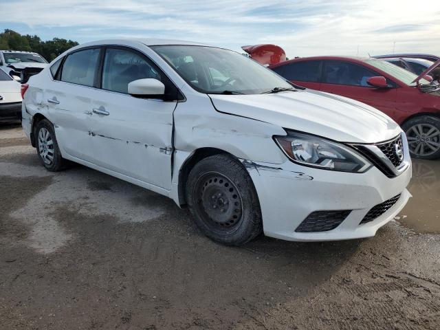 Photo 4 from auction – 2017 NISSAN SENTRA S with VIN 3N1AB7AP9HL635982