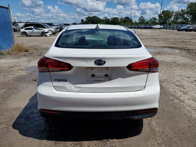 Photo 6 from auction – 2017 KIA FORTE LX with VIN 3KPFK4A76HE043090