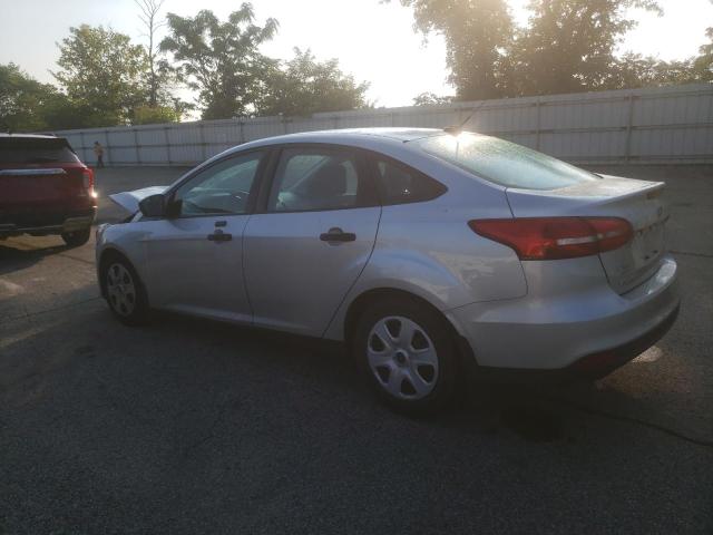 Снимка 2 от търг – 2016 FORD FOCUS S с VIN 1FADP3E28GL220266