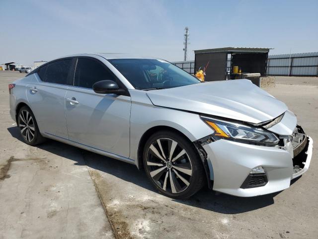 Photo 4 from auction – 2019 NISSAN ALTIMA SR with VIN 1N4BL4CV4KN317502