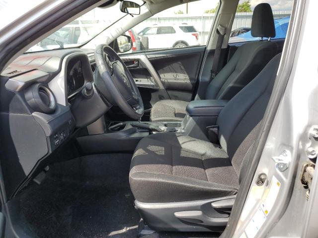 Photo 7 from auction – 2018 TOYOTA RAV4 LE with VIN JTMBFREV0JJ253671