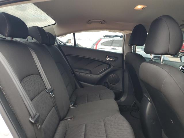 Photo 10 from auction – 2016 KIA FORTE LX with VIN KNAFK4A69G5587369