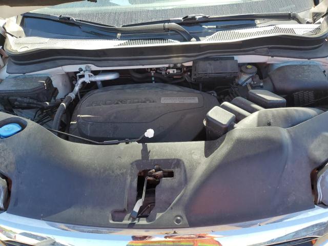 Photo 12 from auction – 2018 HONDA PILOT TOUR with VIN 5FNYF6H98JB070064