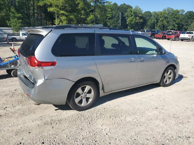 Photo 3 from auction – 2012 TOYOTA SIENNA LE with VIN 5TDKK3DC3CS243621