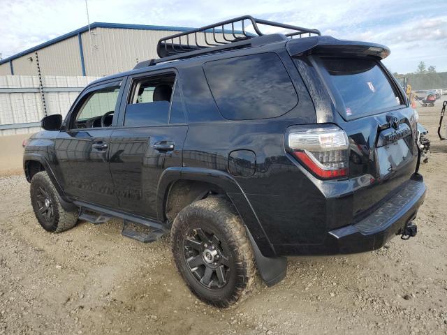 Photo 2 from auction – 2021 TOYOTA 4RUNNER SR with VIN JTEBU5JR0M5890429