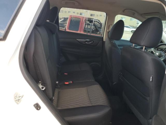 Photo 11 from auction – 2018 NISSAN ROGUE S with VIN 5N1AT2MT8JC715146