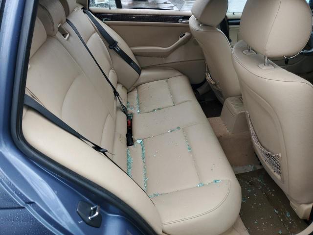 Photo 10 from auction – 2005 BMW 325 IT with VIN WBAEN33455PC13967